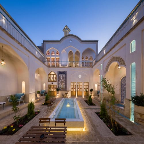 Rozas Boutique Hotel Kashan
