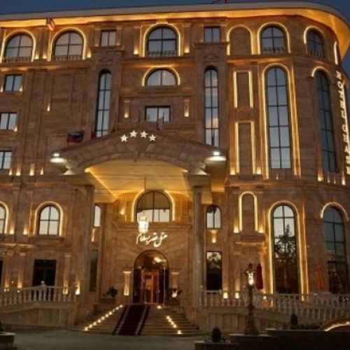 Bastam Ghasr Hotel Shahrud